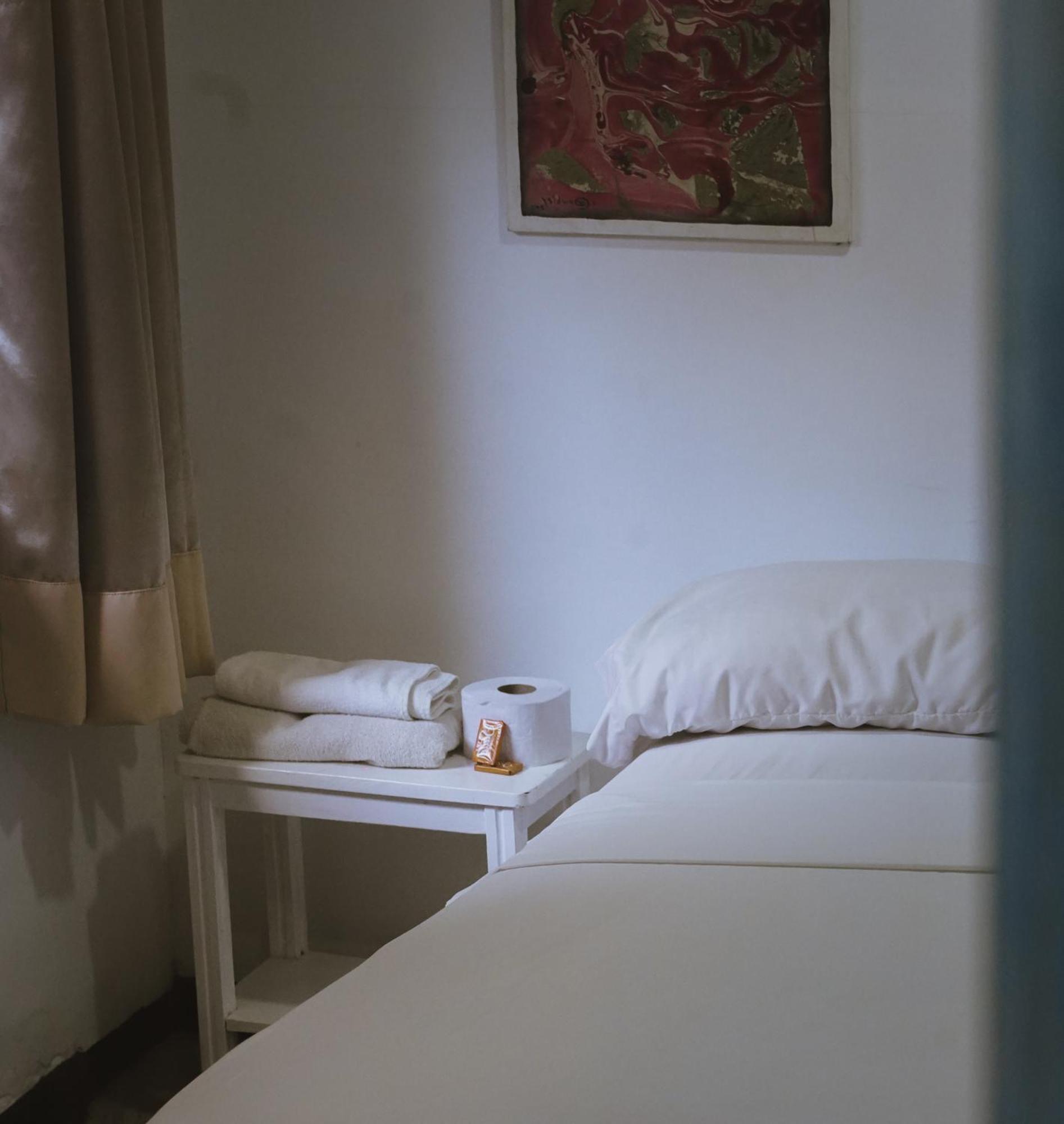 Hostal Luna Llena Getsemani Картахена Экстерьер фото